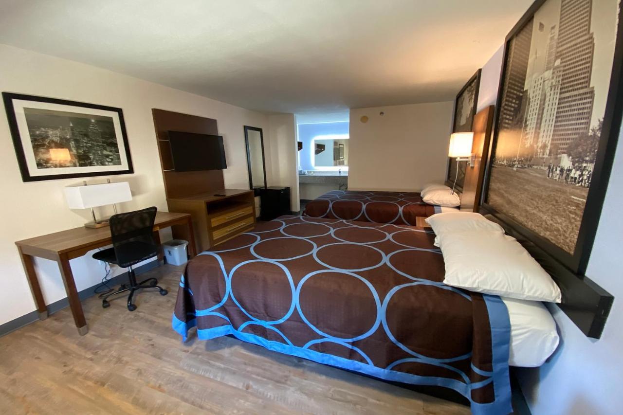 Super 8 By Wyndham Marietta/West/Atl Area Hotel Ngoại thất bức ảnh